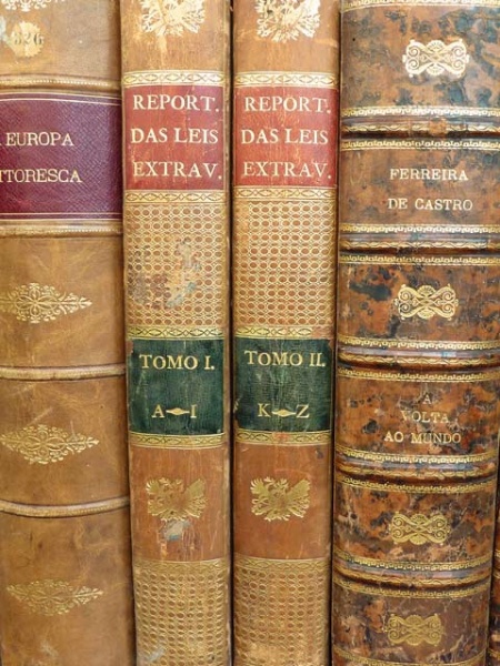 File:Buch-alt-01.jpg