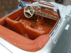 Mercedes-03.jpg