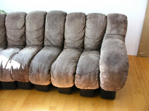 Velours-Sofa-02.jpg